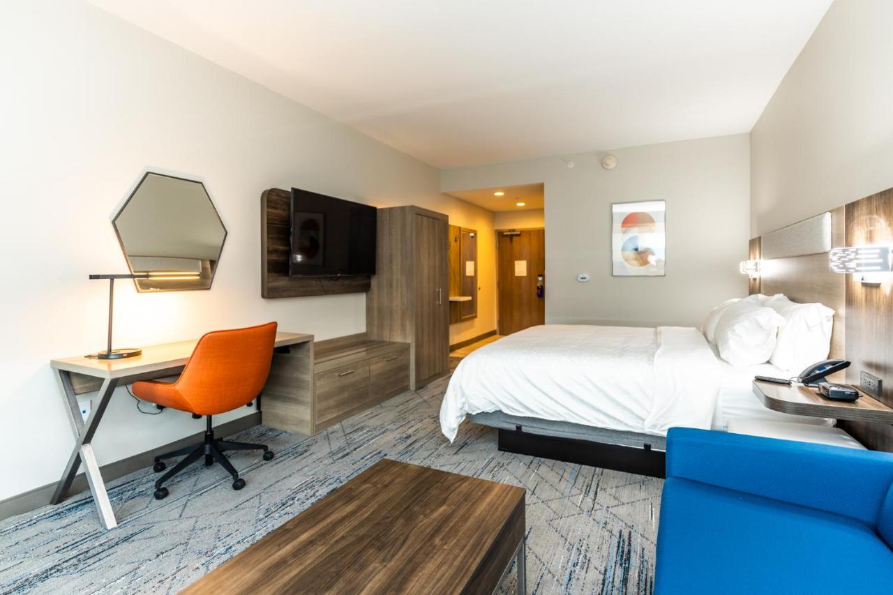 Holiday Inn Express & Suites Charlottesville By Ihg 외부 사진