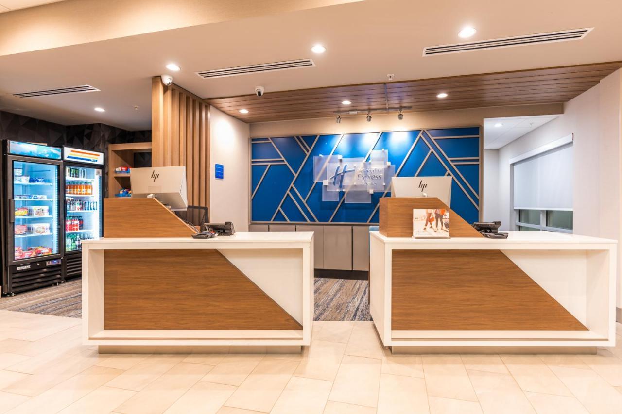 Holiday Inn Express & Suites Charlottesville By Ihg 외부 사진