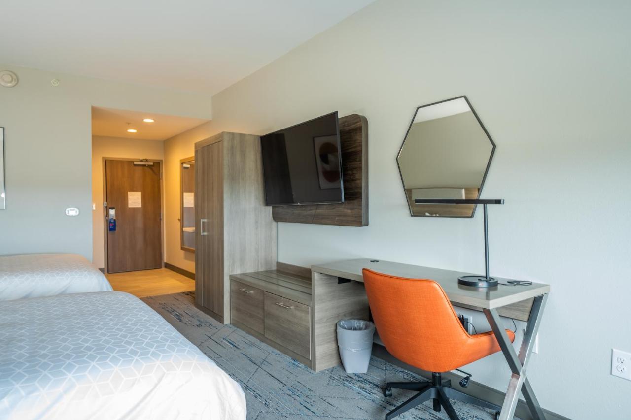 Holiday Inn Express & Suites Charlottesville By Ihg 외부 사진