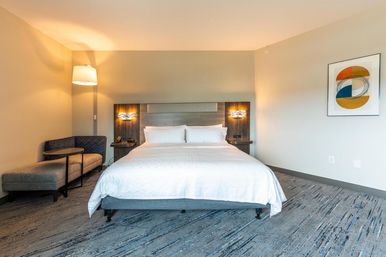 Holiday Inn Express & Suites Charlottesville By Ihg 외부 사진