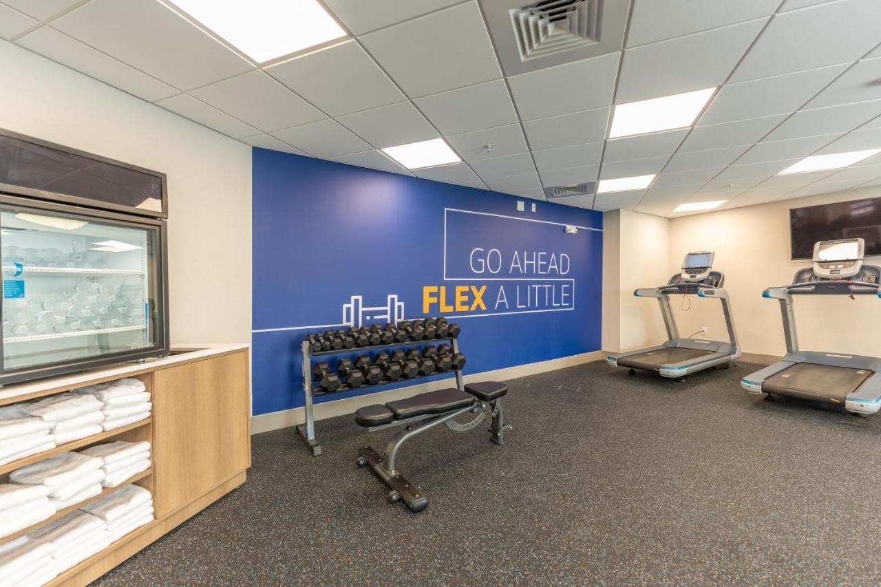 Holiday Inn Express & Suites Charlottesville By Ihg 외부 사진